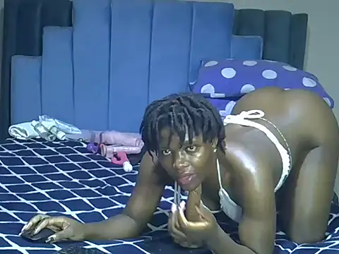 melanin_moon webcam