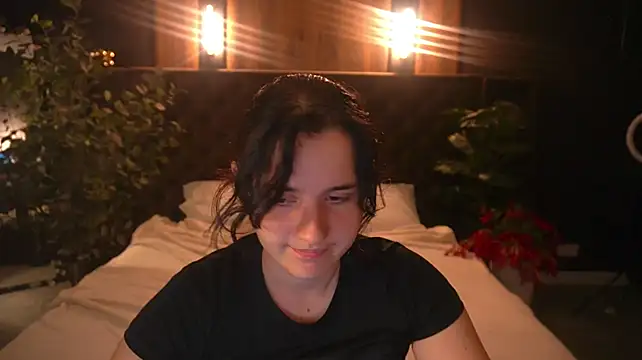 CassandraGold live cam on StripChat