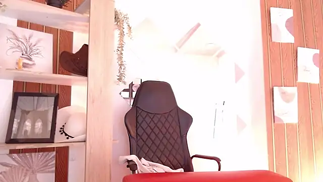 milfsecret69 webcam