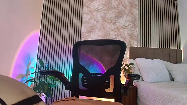 JuliRamirez live sex cam