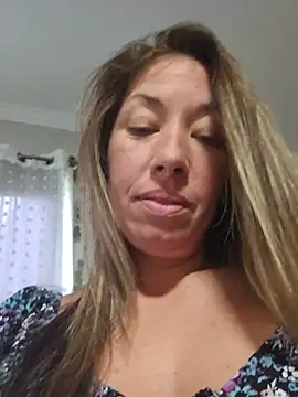 MiraKisss