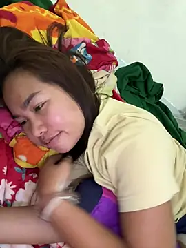 Ponthip live sex cam