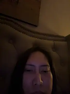 OliGasm webcam
