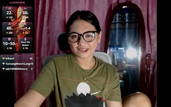 xxseducemaexx live cam on StripChat