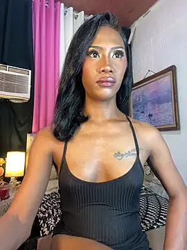 Tarah_victoria_collins live cam on StripChat