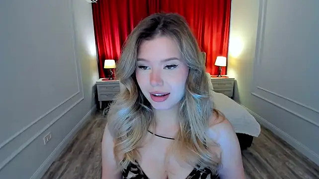 FollowLovee live webcam