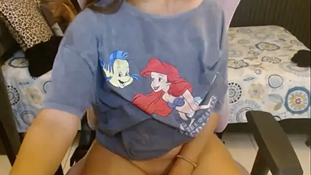 naomis_36 webcam
