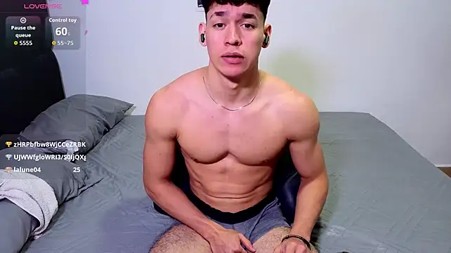 Luke_Muscle