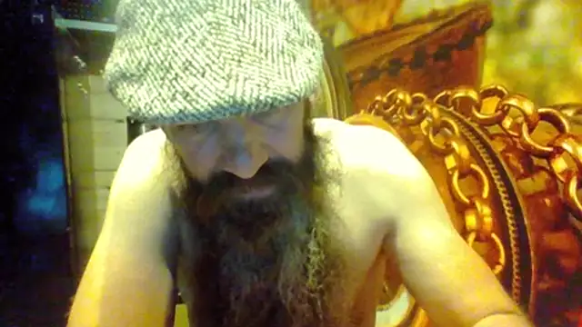 sit-on-my-beard