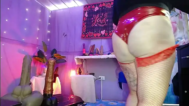 bigassruby45 live sex cam
