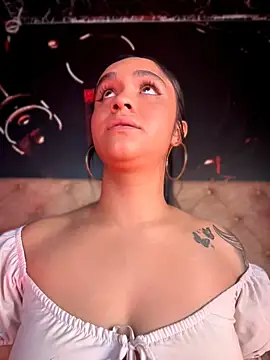 Isabella-Teen
