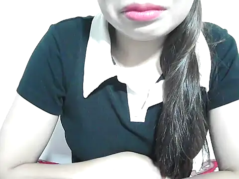 ana_2023 (F milf) - finger in the anus