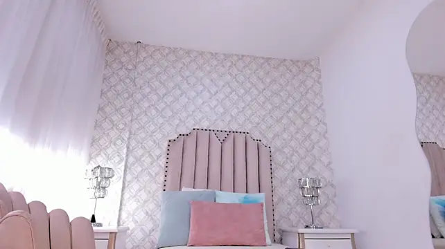 katherine_glow