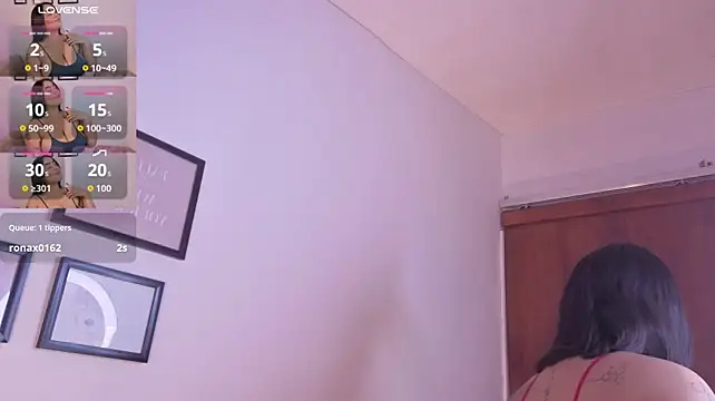 Pamela_tomas