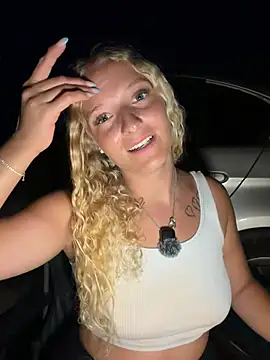sophie_cute06 (G young) - Stranger massiert meine Brüste