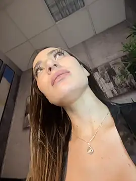 IAmNobodyXXX webcam
