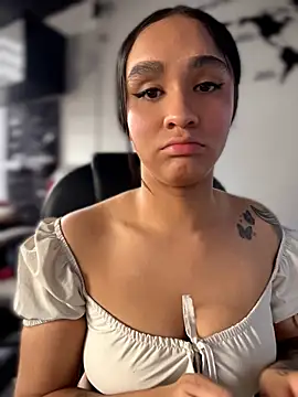 Isabella-Teen