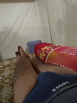 indian_cheesy-boss (Ask my age) - Busy  DICK