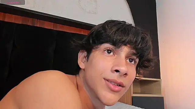 cheys_mast (M twink) - Make me cum