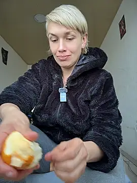 MARILYNKOVANOVA