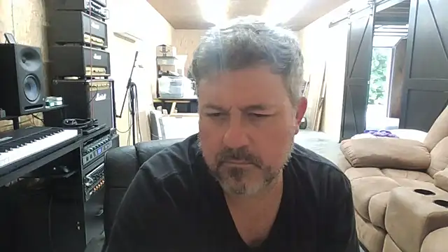Luvslave7