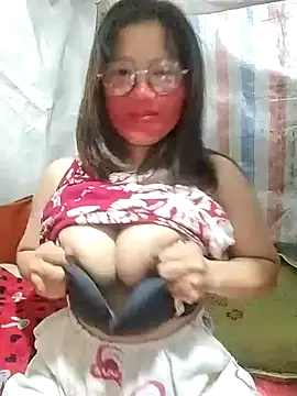 Evalims live cam on StripChat