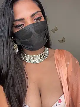 lovely_babiee (F young) - Ice rub in pussy
