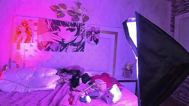 Effy_Kessler webcam