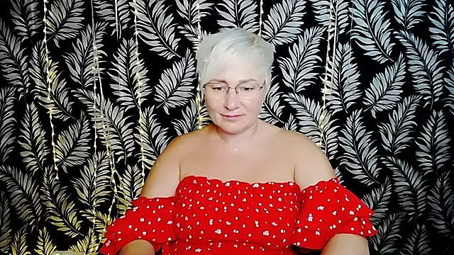 olivia_playful (F milf) - Dirty talk, hot, passionate, friendly
