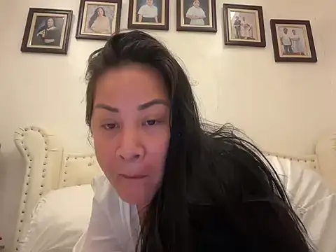 NaughtySCARLETSIN webcam