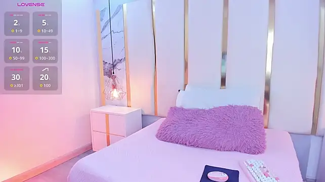 kamilavegga (F young) - 🏋️30 Squats over your face🥵