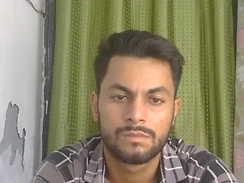 Stubborndesiboy live sex cam