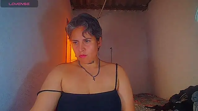 Yessi_rousse webcam
