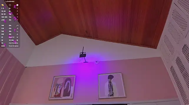 elodie_walker webcam