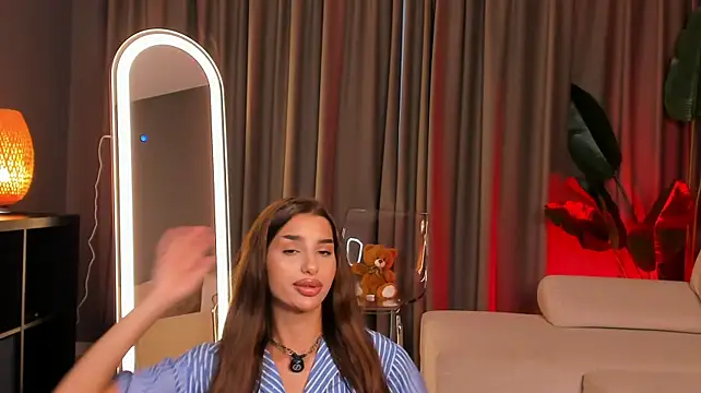 ZariaVera live cam on StripChat