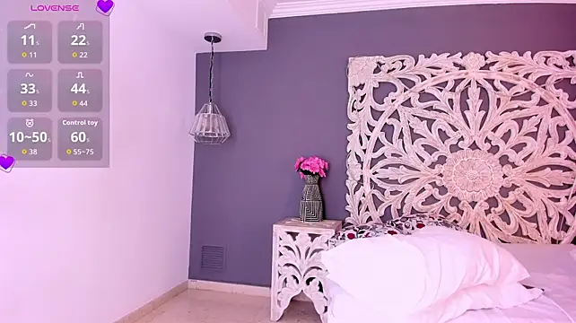 KarinaVega_ webcam