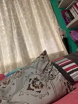angelxxx95 (M young) - Por tókens me follo a la muñeca