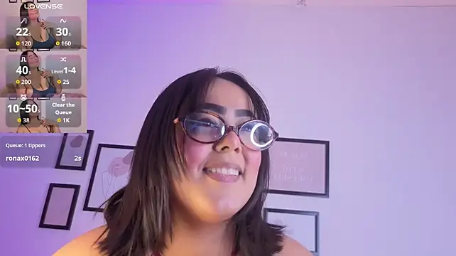 Pamela_tomas webcam