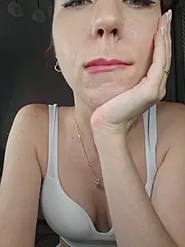 Jannetemagdalenovna live cam on StripChat