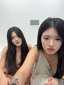 Huey11 live cam on StripChat