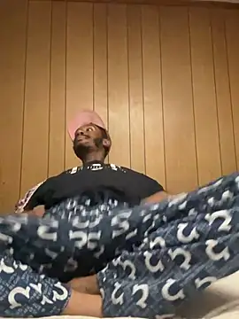 Cyberkennywrld live cam on StripChat