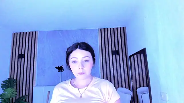 Samantha_Good live cam on StripChat