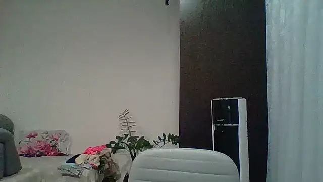 _squirty_cum_lady_ live cam on StripChat