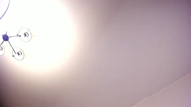 AngelikaLarson live cam on StripChat