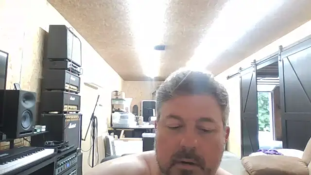 Luvslave7 webcam