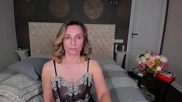 AllisonWilliams live cam on StripChat