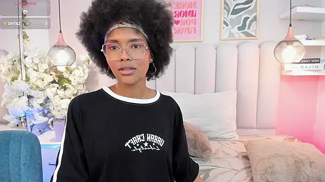 Megan__Hart_