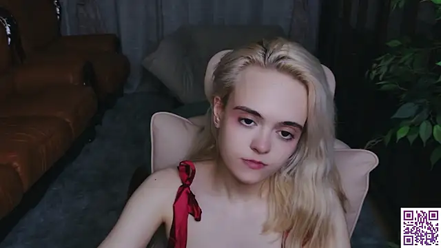 Oxcy_Secret live webcam