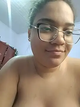 Esquetadinhas live cam on StripChat