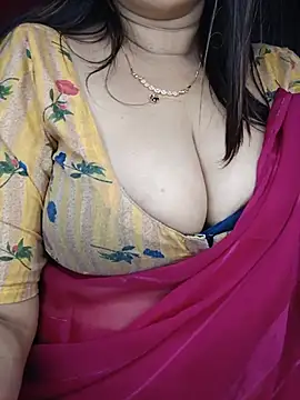 AASHIi_Love webcam